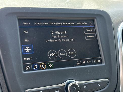 Used 2022 Chevrolet Equinox LS w/ LPO, Floor Liner Package image 12