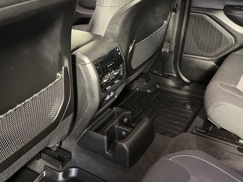 Used 2023 Jeep Grand Cherokee L Laredo w/ Luxury Tech Group I image 63