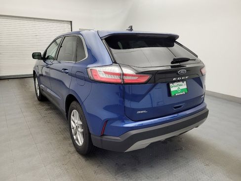 Used 2024 Ford Edge SEL image 5
