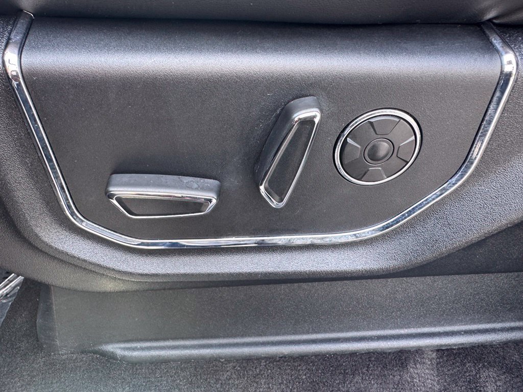 Used 2019 Ford Expedition Platinum AWD/4WD image 23
