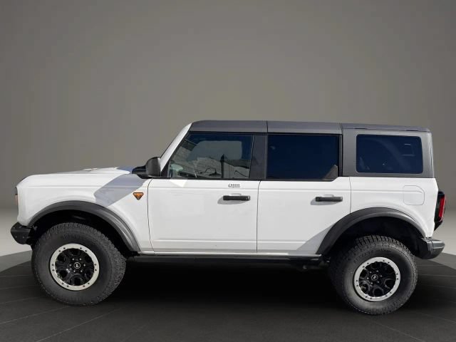 Used 2023 Ford Bronco Badlands w/ Sasquatch Package AWD/4WD image 2