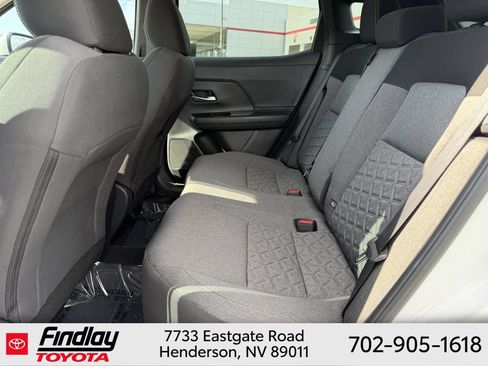 Used 2025 Nissan Kicks SV FWD image 7