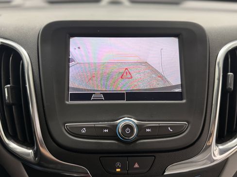 Certified 2024 Chevrolet Equinox LS w/ LS Convenience Package image 19