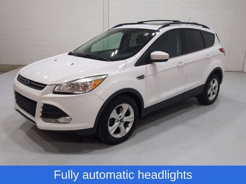 Used 2015 Ford Escape SE w/ Equipment Group 201A FWD image 7