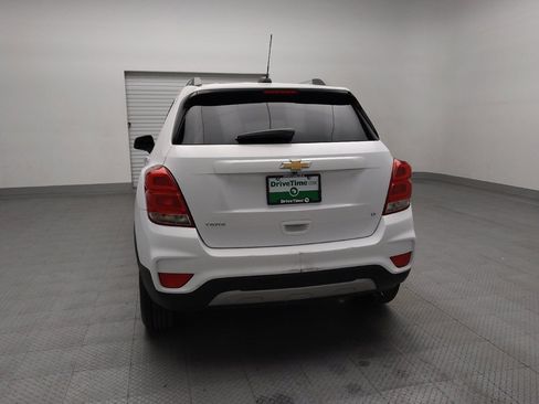 Used 2019 Chevrolet Trax LT w/ LT Convenience Package FWD image 6
