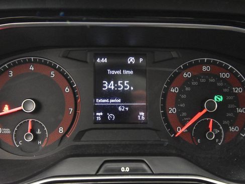 Used 2019 Volkswagen Jetta SE image 27