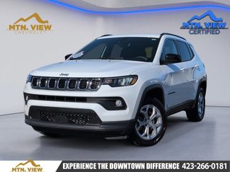 Used 2024 Jeep Compass Latitude video 1