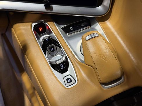 Used 2020 Chevrolet Corvette Stingray Premium Cpe w/ 3LT Preferred Equipment Group image 17