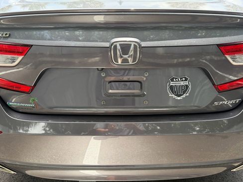 Used 2020 Honda Accord Sport image 11