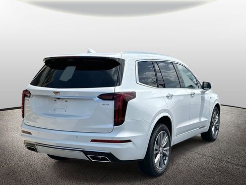 New 2025 Cadillac XT6 Premium Luxury w/ Technology Package image 2