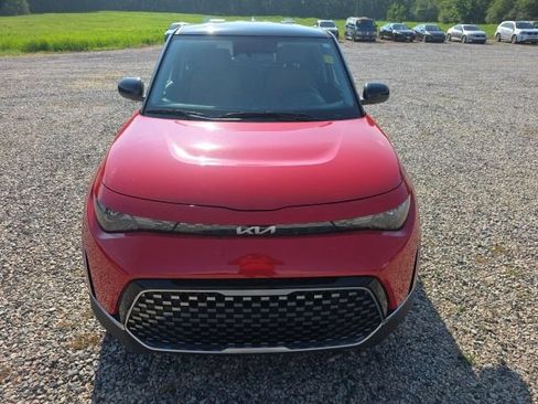 Certified 2025 Kia Soul EX FWD image 2