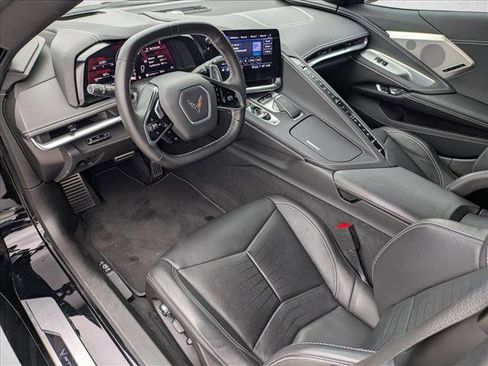 Used 2021 Chevrolet Corvette Stingray Preferred Cpe w/ Z51 Performance Package image 16