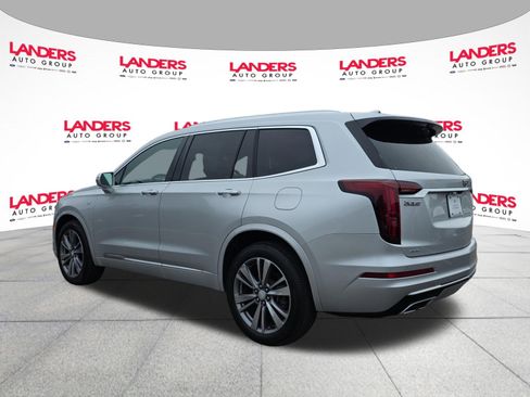 Used 2020 Cadillac XT6 Premium Luxury AWD/4WD image 5