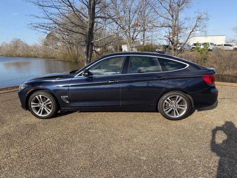 Used 2017 BMW 330i Gran Turismo xDrive image 6