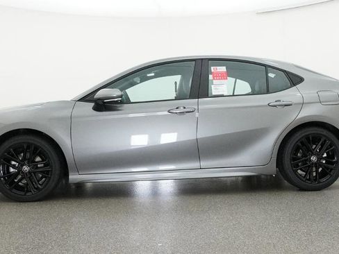 New 2026 Toyota Camry SE image 22