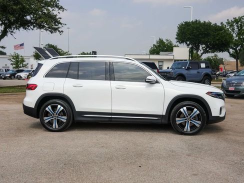 Used 2023 Mercedes-Benz EQB 350 4MATIC SUV image 5