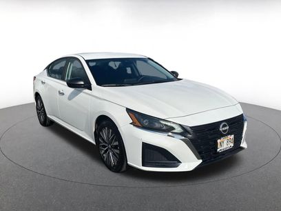 Used 2025 Nissan Altima 2.5 SV