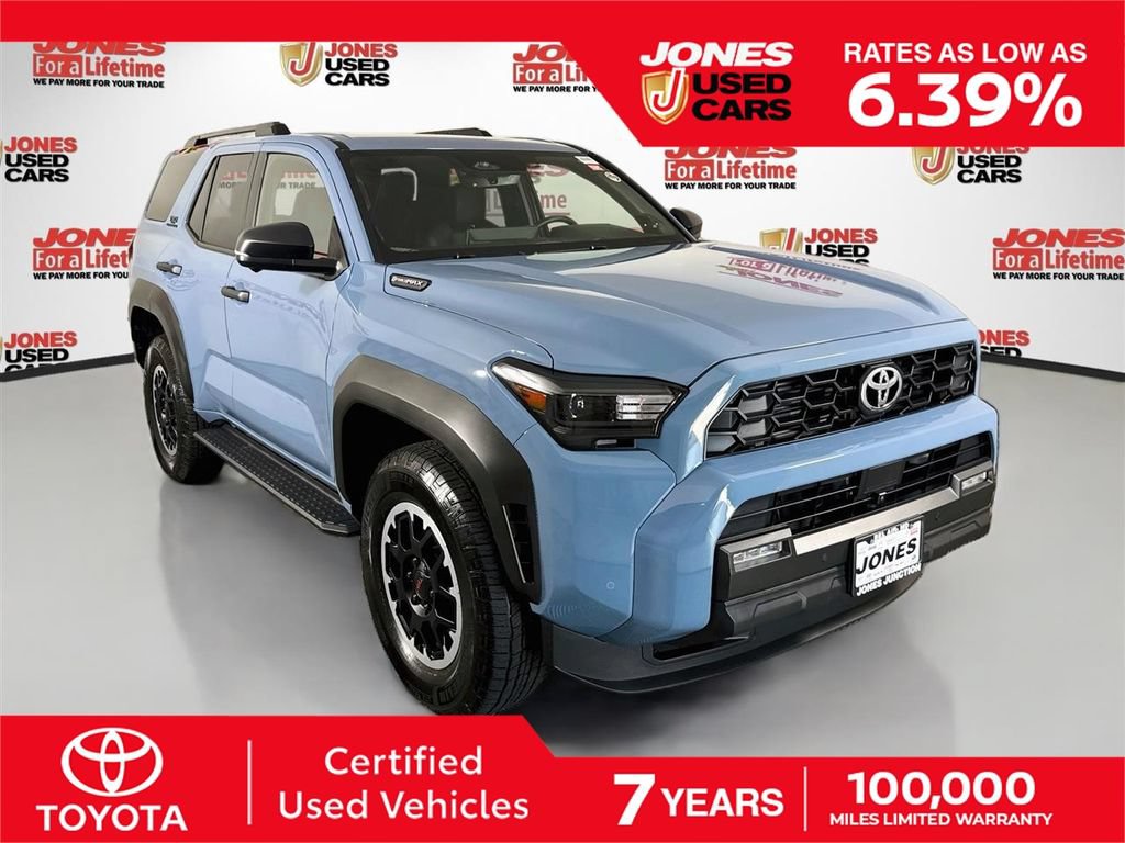Certified 2025 Toyota 4Runner TRD Off-Road Premium AWD/4WD image 1