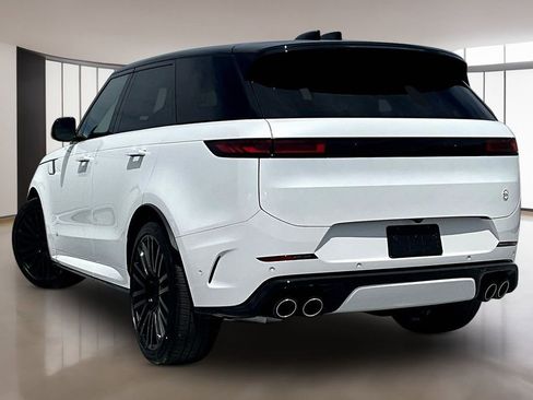 New 2026 Land Rover Range Rover Sport SV image 3