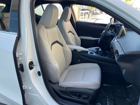 New 2026 Lexus UX 300h FWD image 41
