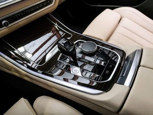 Used 2020 BMW X5 xDrive40i w/ Convenience Package image 51