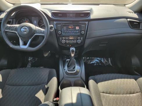 Used 2019 Nissan Rogue SV AWD/4WD image 14