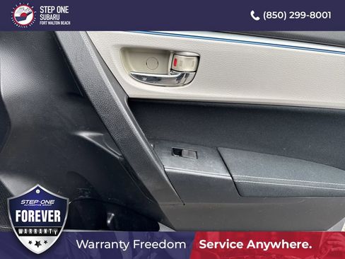 Used 2015 Toyota Corolla LE image 33