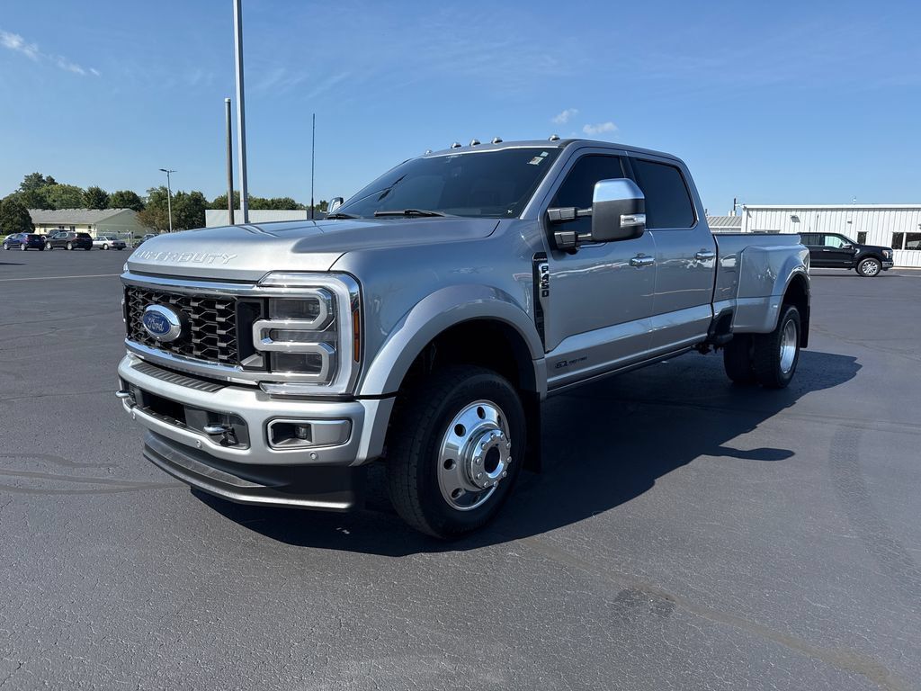 Used 2024 Ford F450 Platinum AWD/4WD image 5