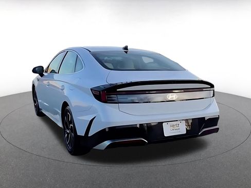 Used 2025 Hyundai Sonata SEL image 4