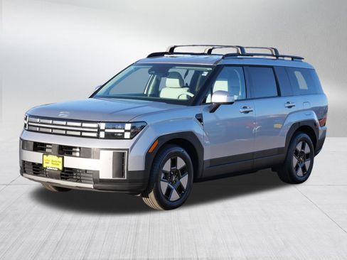 Certified 2025 Hyundai Santa Fe SEL image 3