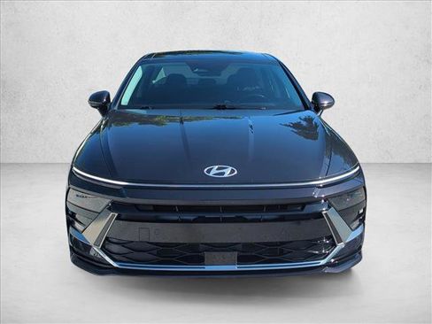 Used 2024 Hyundai Sonata SEL w/ Convenience Package FWD image 2