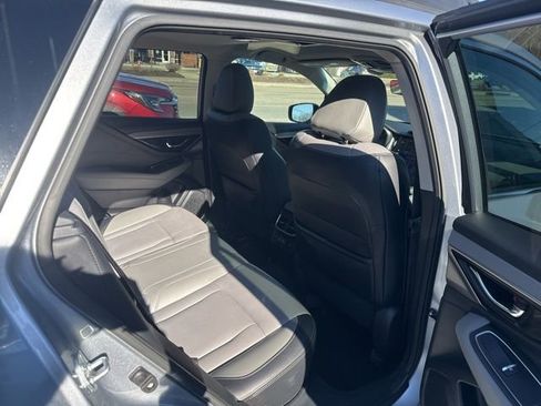 Used 2022 Subaru Outback Limited image 13