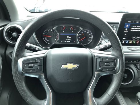 Used 2024 Chevrolet Blazer LT w/ Convenience Package image 16