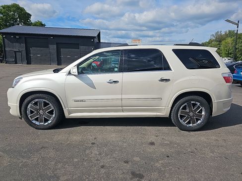 Used 2011 GMC Acadia Denali AWD/4WD image 6
