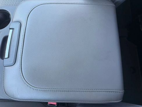 Used 2013 RAM 1500 Express AWD/4WD image 32