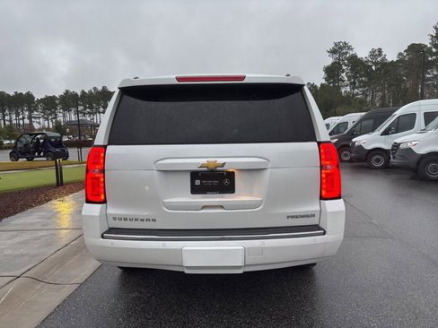 Used 2019 Chevrolet Suburban Premier w/ Premier Plus Edition image 54