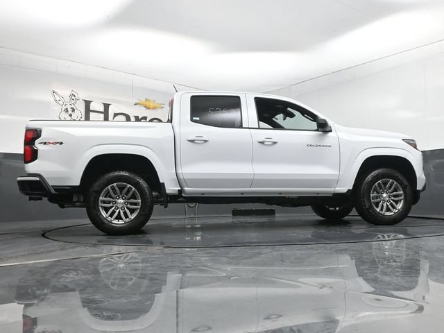 New 2026 Chevrolet Colorado LT w/ LT Convenience Package AWD/4WD image 31