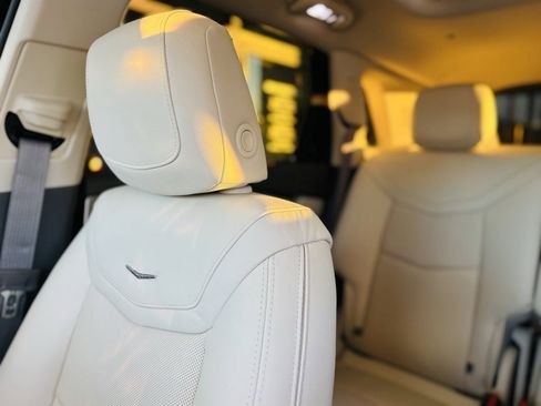 New 2025 Cadillac XT5 Premium Luxury w/ Technology Package image 19