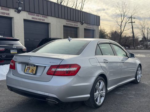 Used 2012 Mercedes-Benz E 350 4MATIC Sedan image 6