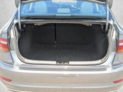 Used 2019 Volkswagen Jetta FWD image 6