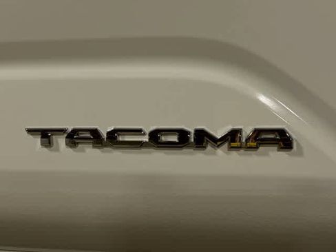 Used 2026 Toyota Tacoma SR5 AWD/4WD image 26
