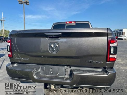 Used 2023 RAM 2500 Laramie AWD/4WD image 4