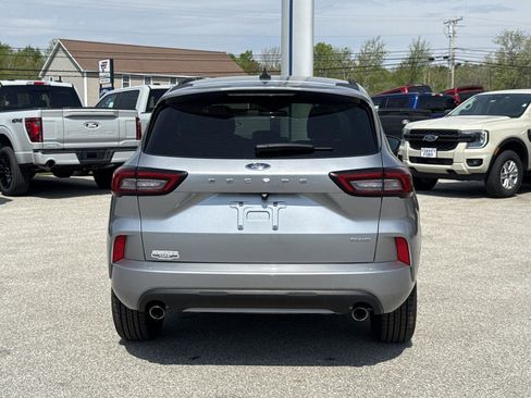 Used 2024 Ford Escape ST-Line AWD/4WD image 8