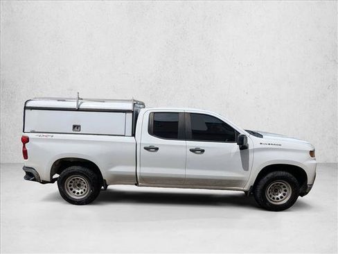 Used 2019 Chevrolet Silverado 1500 W/T w/ WT Convenience Package AWD/4WD image 4
