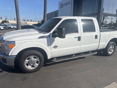 Used 2011 Ford F250 XLT w/ XLT Interior Pkg image 6