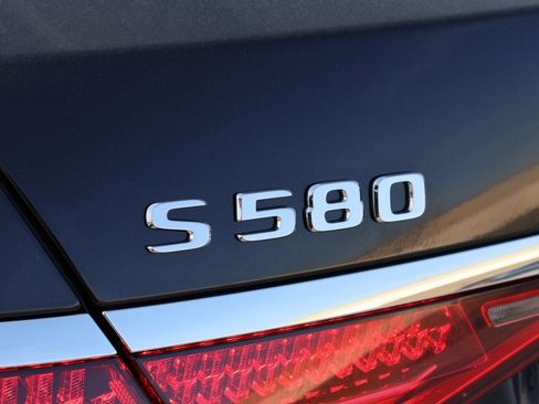 New 2026 Mercedes-Benz S 580 4MATIC Sedan image 8
