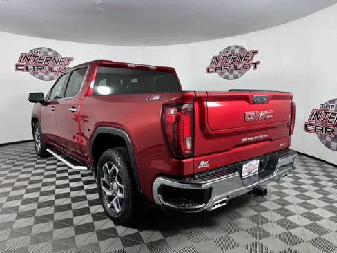 Used 2024 GMC Sierra 1500 SLT w/ X31 Off-Road Package AWD/4WD image 5