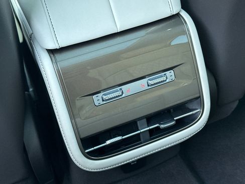 Used 2024 Lincoln Nautilus Black Label image 14