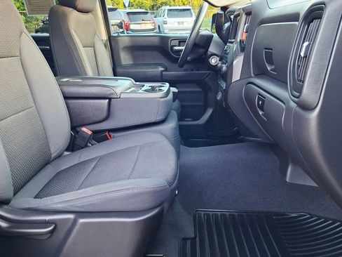 Used 2019 Chevrolet Silverado 1500 Custom Trail Boss w/ Custom Convenience Package AWD/4WD image 14