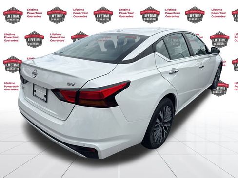 Certified 2024 Nissan Altima 2.5 SV image 5